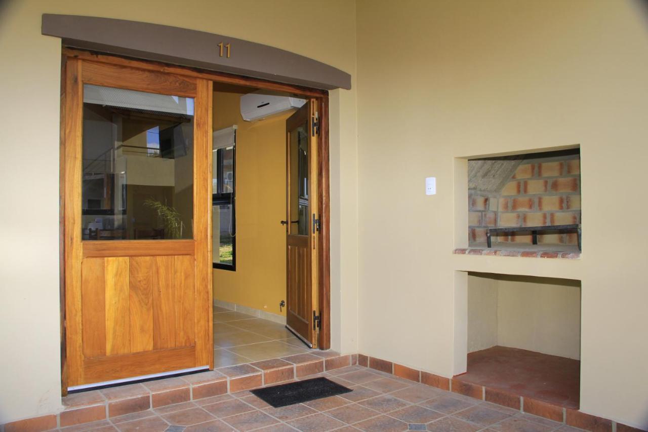 Iguape Aparts & Spa Colón Extérieur photo